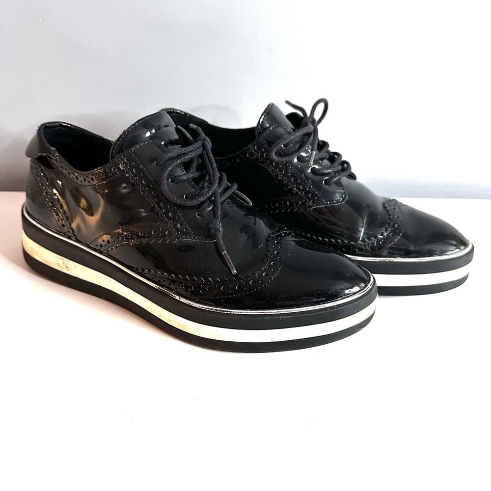 The WishBone Collection Black Patent Platform, Oxford Loafers, Brogues, EUC Sz 9